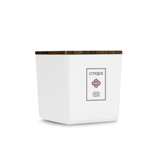 UTIQUE luxury candle